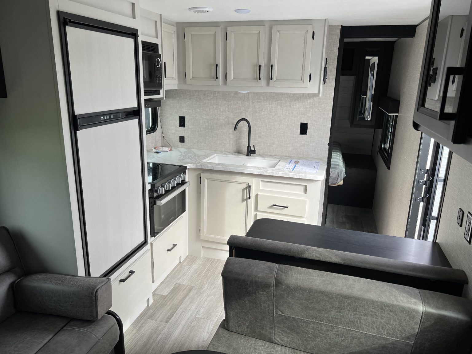 2023 Jayco 274BH Jay Flight Wise Trailer Sales