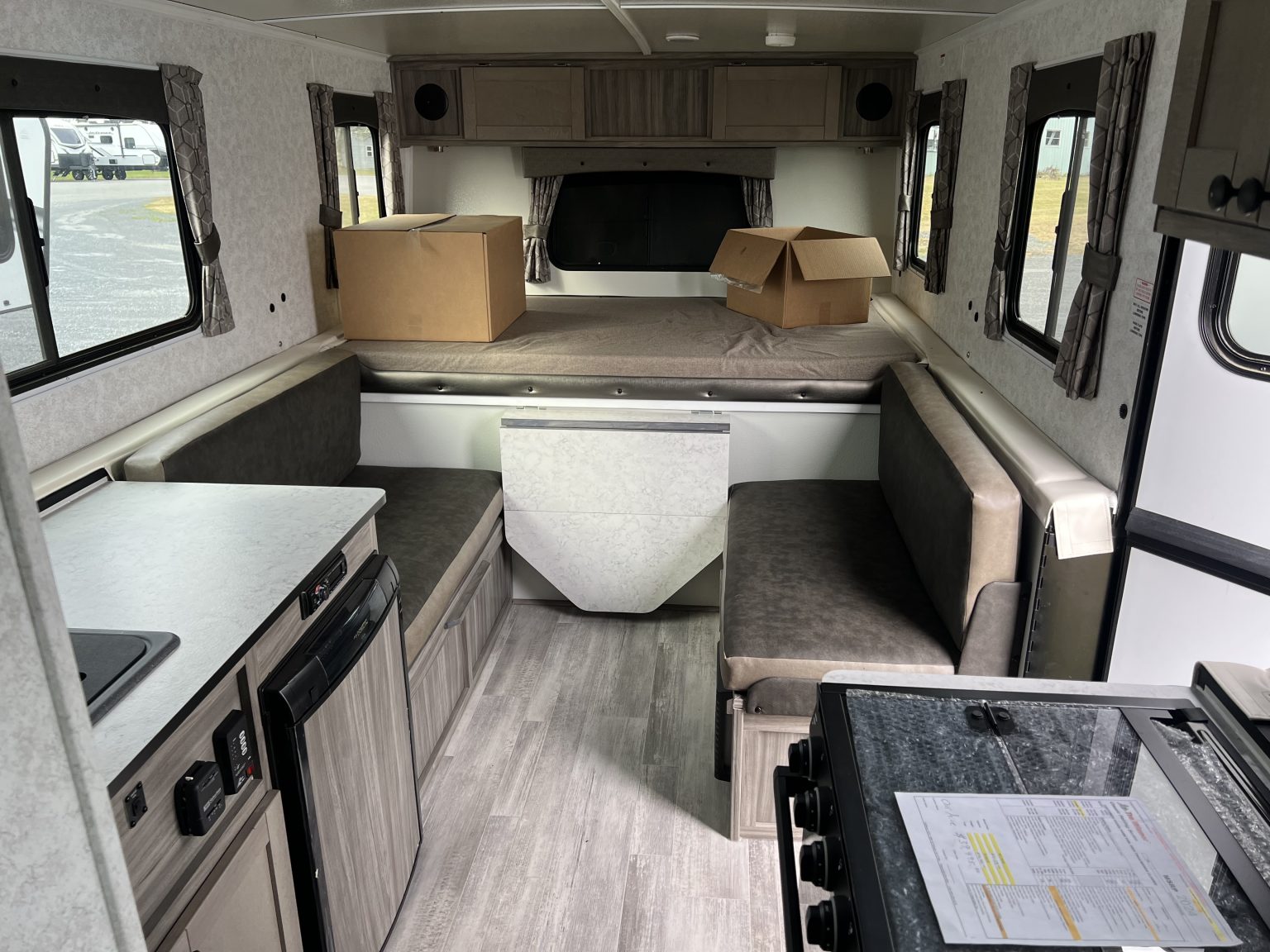 2024 TrailManor 2720QB Wise Trailer Sales